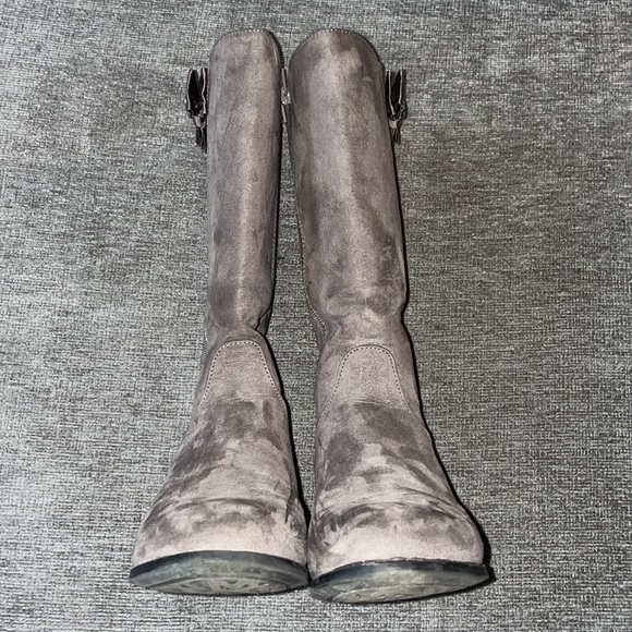 Michael Kors knee high boots - Picture 3 of 9